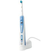 Зубная щетка Oral-B Professional Care-7850