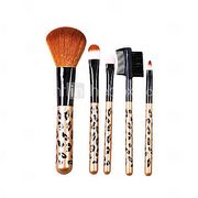 Набор кистей Buyincoins 5 Pcs Wool Makeup Brush Set Набор кистей Buyincoins 5 Pcs Wool Makeup Brush Set