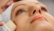 Губка для лица SALON professional для очистки и пилинга кожи Губка для лица SALON professional для очистки и пилинга кожи