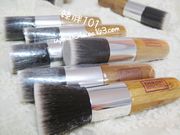 Кисти для макияжа Lady Camill Кисти для макияжа Lady Camill
