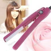 Утюжок для волос TinyDeal Mini Ceramic Electrical Splint Straight Hair Clip Bang Hair Straightener HBI-76072 TinyDeal Утюжок для волос TinyDeal Mini Ceramic Electrical Splint Straight Hair Clip Bang Hair Straightener HBI-76072 TinyDeal