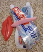 Пресс для тюбика зубной пасты Tinydeal 2 x Sexy Lip Design Versatile Tube Squeezer Toothpaste Dispenser Пресс для тюбика зубной пасты Tinydeal 2 x Sexy Lip Design Versatile Tube Squeezer Toothpaste Dispenser