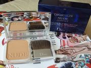 Пудра Dior Diorskin Nude Compact Natural Glow Radiant Powder Foundation SPF 10 Пудра Dior Diorskin Nude Compact Natural Glow Radiant Powder Foundation SPF 10