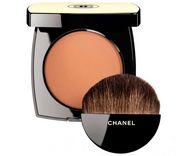 Бронзирующая пудра Chanel Les Beiges с естественным эффектом легкого загара SPF15 / PA++ Бронзирующая пудра Chanel Les Beiges с естественным эффектом легкого загара SPF15 / PA++